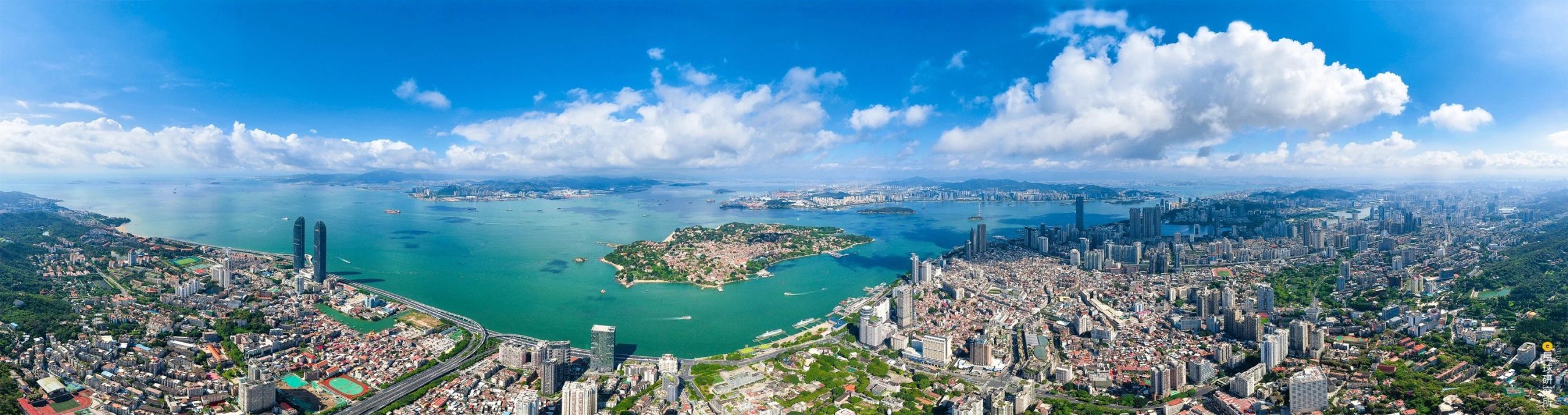 首页封面图片-厦门鼓浪屿全景